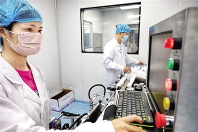 研制新型獸用生物制品，助力家畜動(dòng)物疫病防控與生物技術(shù)開發(fā)服務(wù)創(chuàng)新